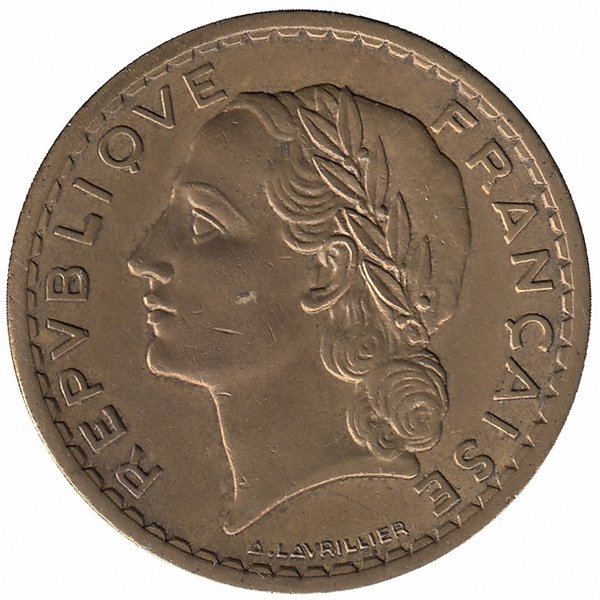 Франция 5 франков 1946 год (для колонии в Африке) XF+