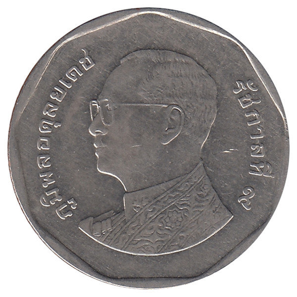 5 батов в рублях. 5 Бат 2009 год. 5 Бат монета. 5 Бат Тайланд. Тайские монеты 5 бат.